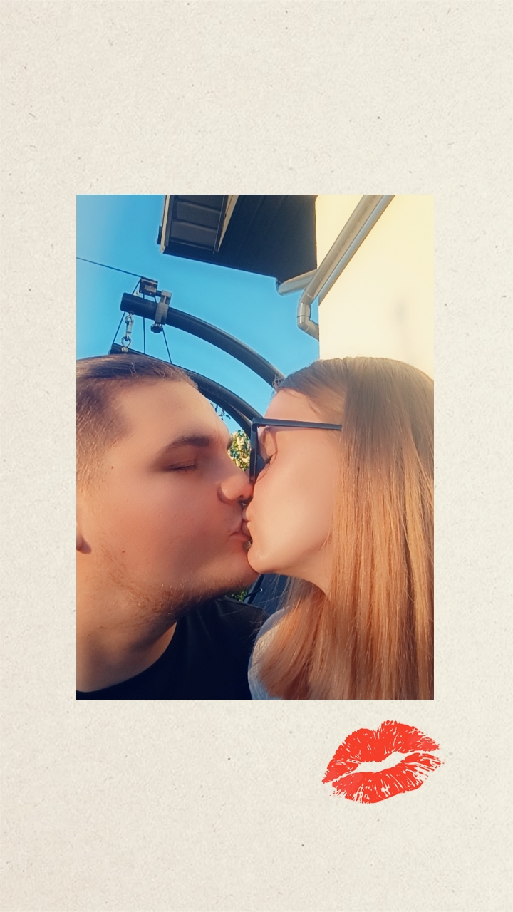 Sweet kiss